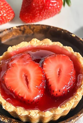 Keto Strawberry Mini Pies