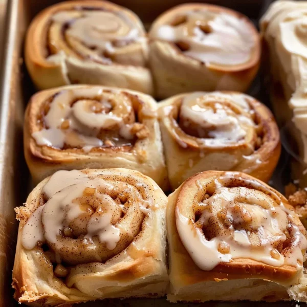Apple Pie Cinnamon Rolls